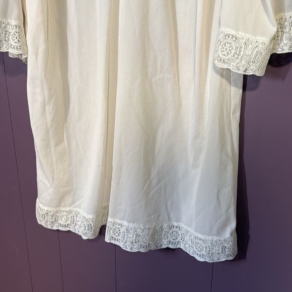 Vintage Van Raalte Ivory Nylon Robe Size Large – Made in USA - Picture 4 of 8
